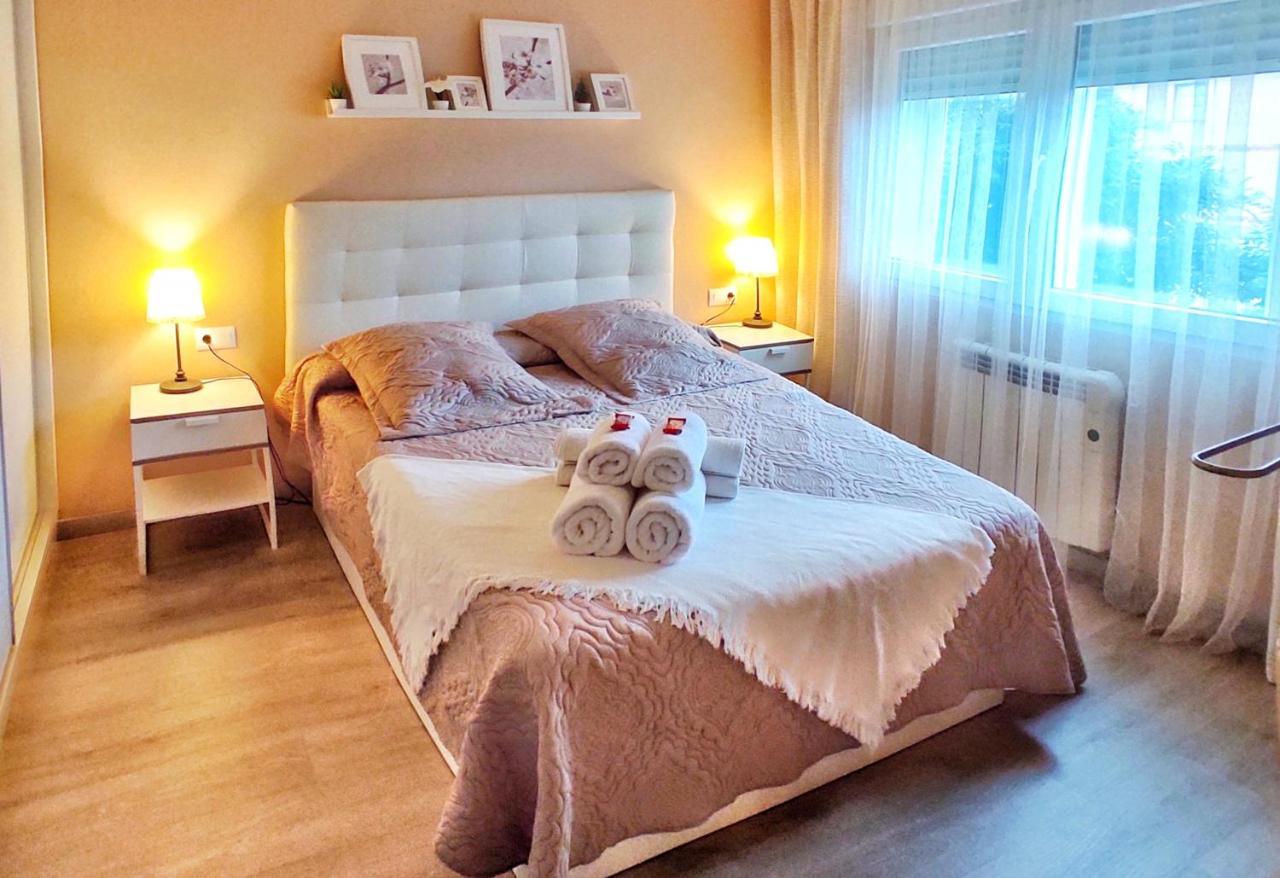 Apartmán Casa En Cortinan Bergondo Exteriér fotografie